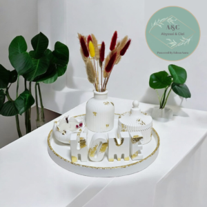 Décor Vase & Scented Candle